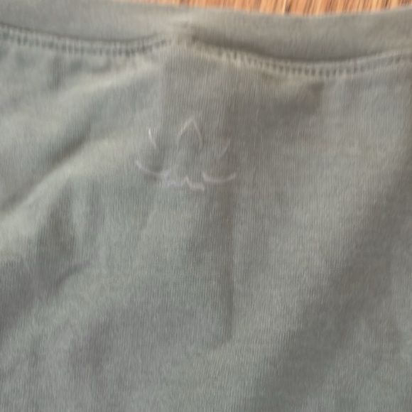 XL sage green tank top with tie bottom. Fits like a large. - Picture 6 of 7